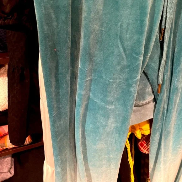 Juicy Couture y2k boutique Velour Hoodie and Joggers 2 piece L bottom XL Hoodie. - Picture 2 of 13